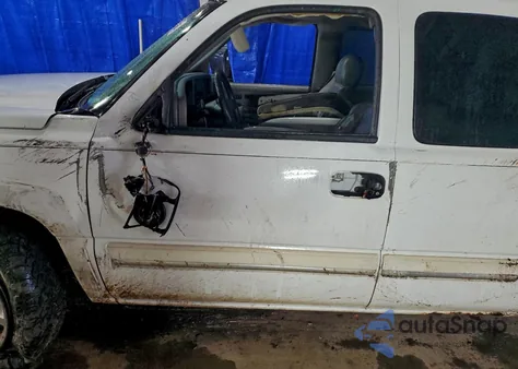 2003 Chevrolet Silverado K1500 из США, поврежденный, VIN 1GCEK19T53E334776